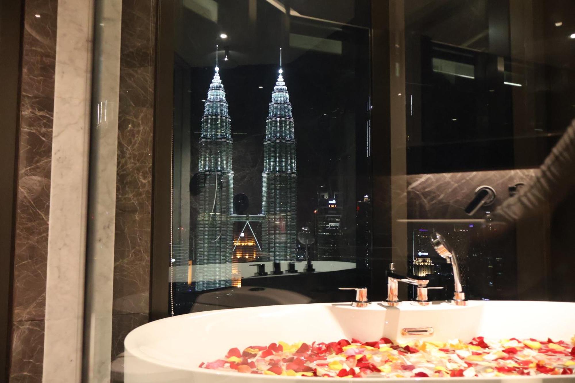 Imperial Klcc Residences By Tr *